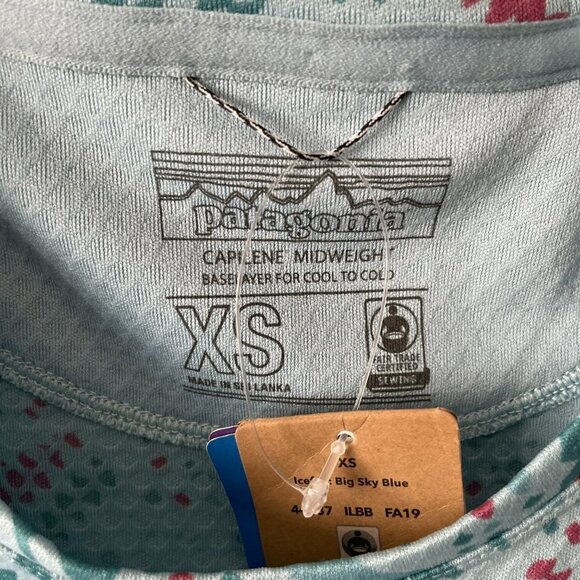 PATAGONIA Capilene Midweight Crew Top Activewear Pullover Icefall Blue XS NEW - Picture 8 of 8